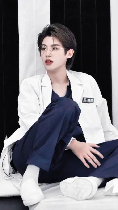 吃瓜娱乐黄明昊微博